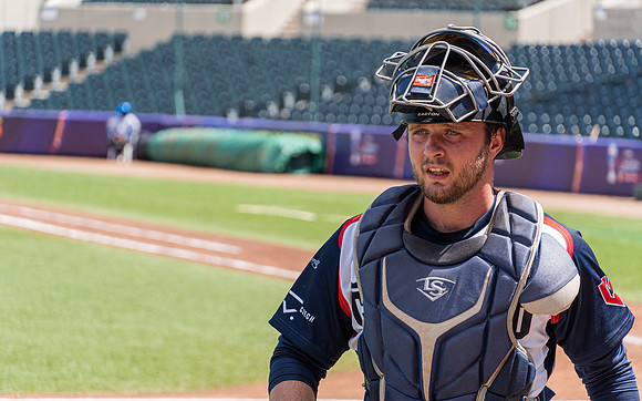 Kalandra, catcher