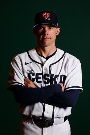776465741_Derhak_Alex_04