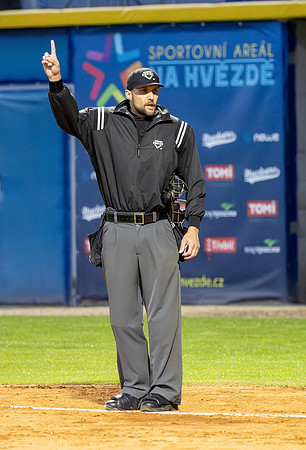 Extraliga 2026 , Robert Vávra , Sabat Praha , Třebíč Nuclears , baseball, umpire, David Chalupa, Chalupa