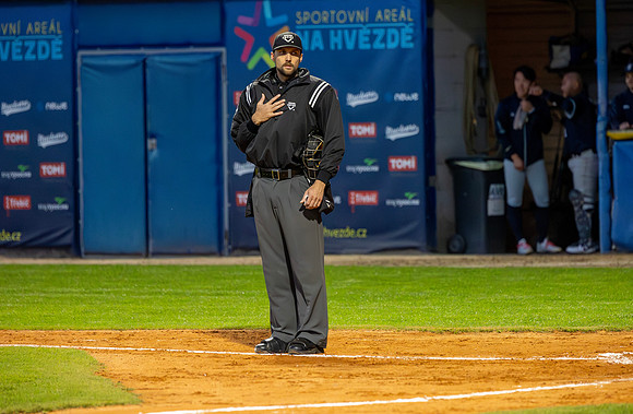 Extraliga 2026 , Robert Vávra , Sabat Praha , Třebíč Nuclears , baseball, umpire, David Chalupa, Chalupa
