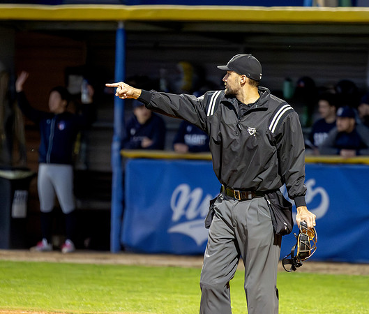 Extraliga 2026 , Robert Vávra , Sabat Praha , Třebíč Nuclears , baseball, umpire, David Chalupa, Chalupa