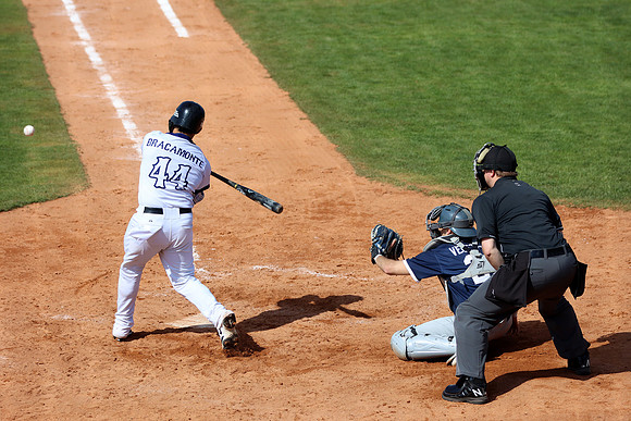 Extraliga 2026 , Robert Vávra , Sabat Praha , Třebíč Nuclears , baseball, Gabriel Bracamonte, Bracamonte, Venezuela