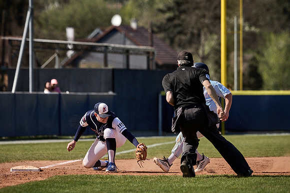 EXL Hroši Brno vs Arrows Ostrava