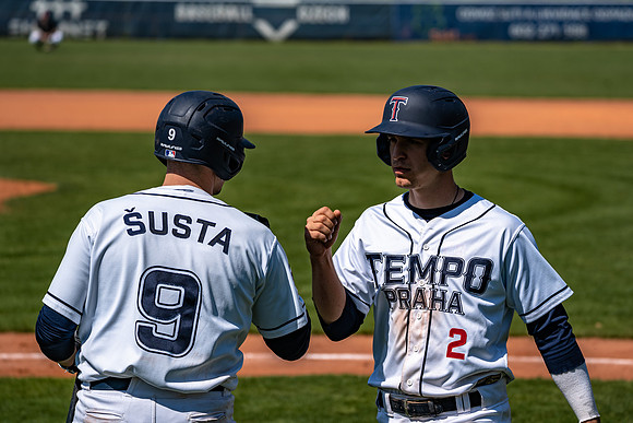 Filip Smola, Petr Šusta, high five